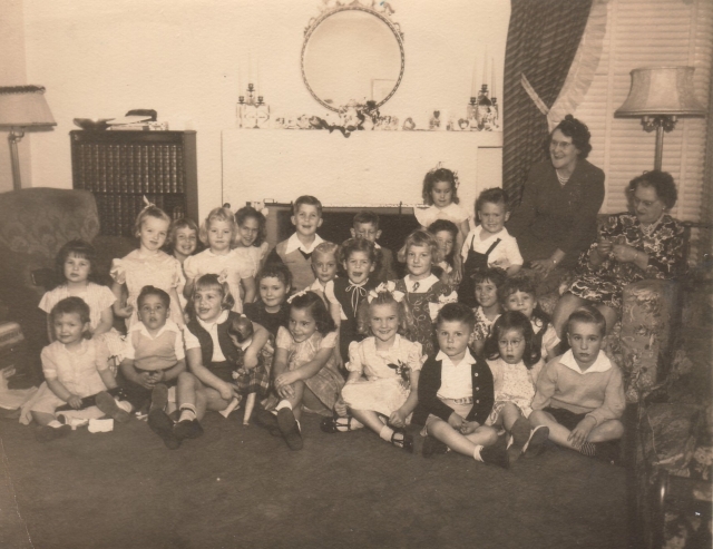 Jean Ellen Howard’s birthday party – Kindergarten Febuary 1947
Front row: Sandy Farina (Bobby’s sister, far left—not sure of her 1st name); Cammie Cole (with doll); Jean Ellen (4th from right)
Middle: Dorothy Keefe (4th from right - with mouth open); Ca